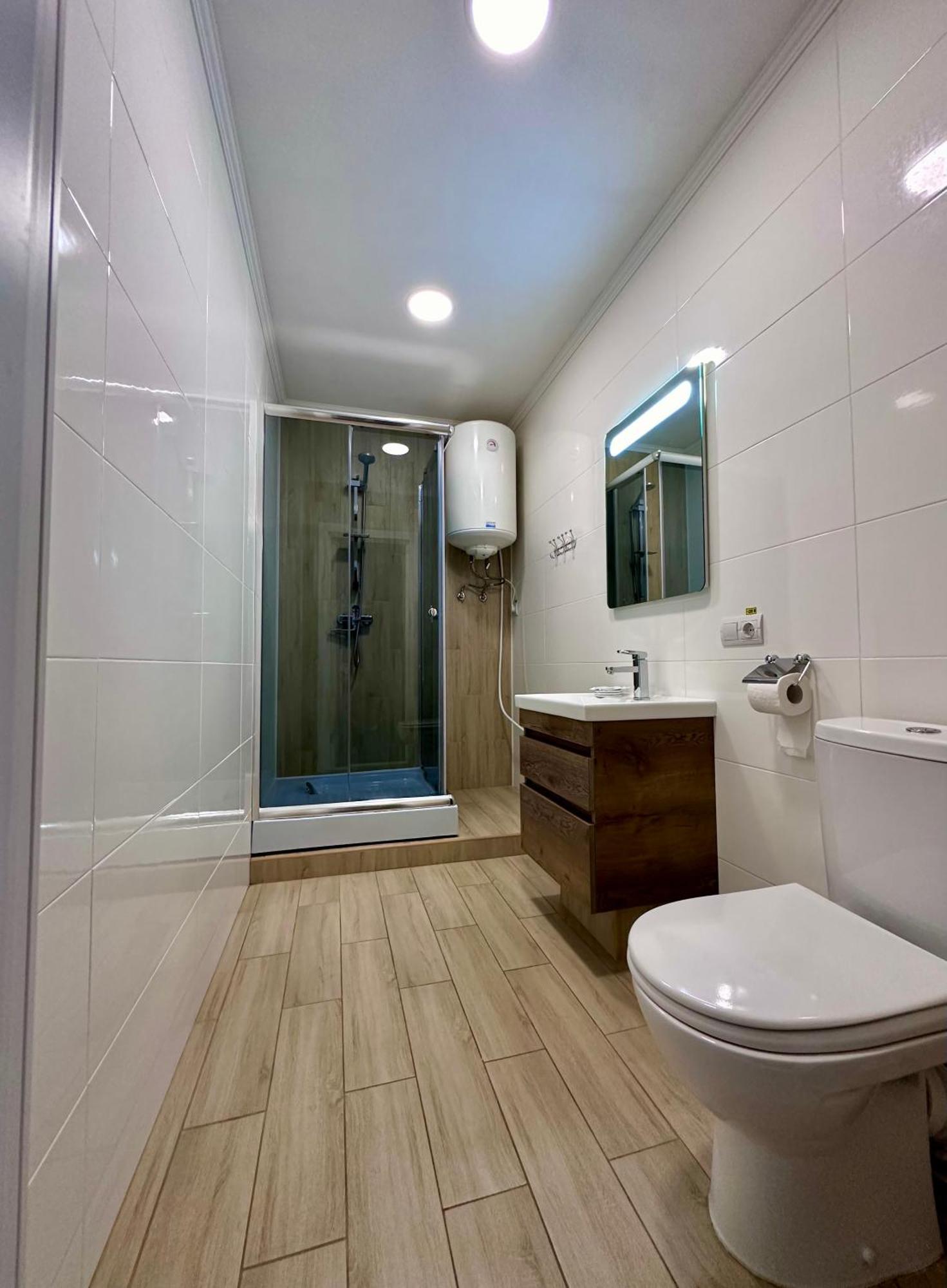 Hotel Korona Кропивницкий Экстерьер фото
