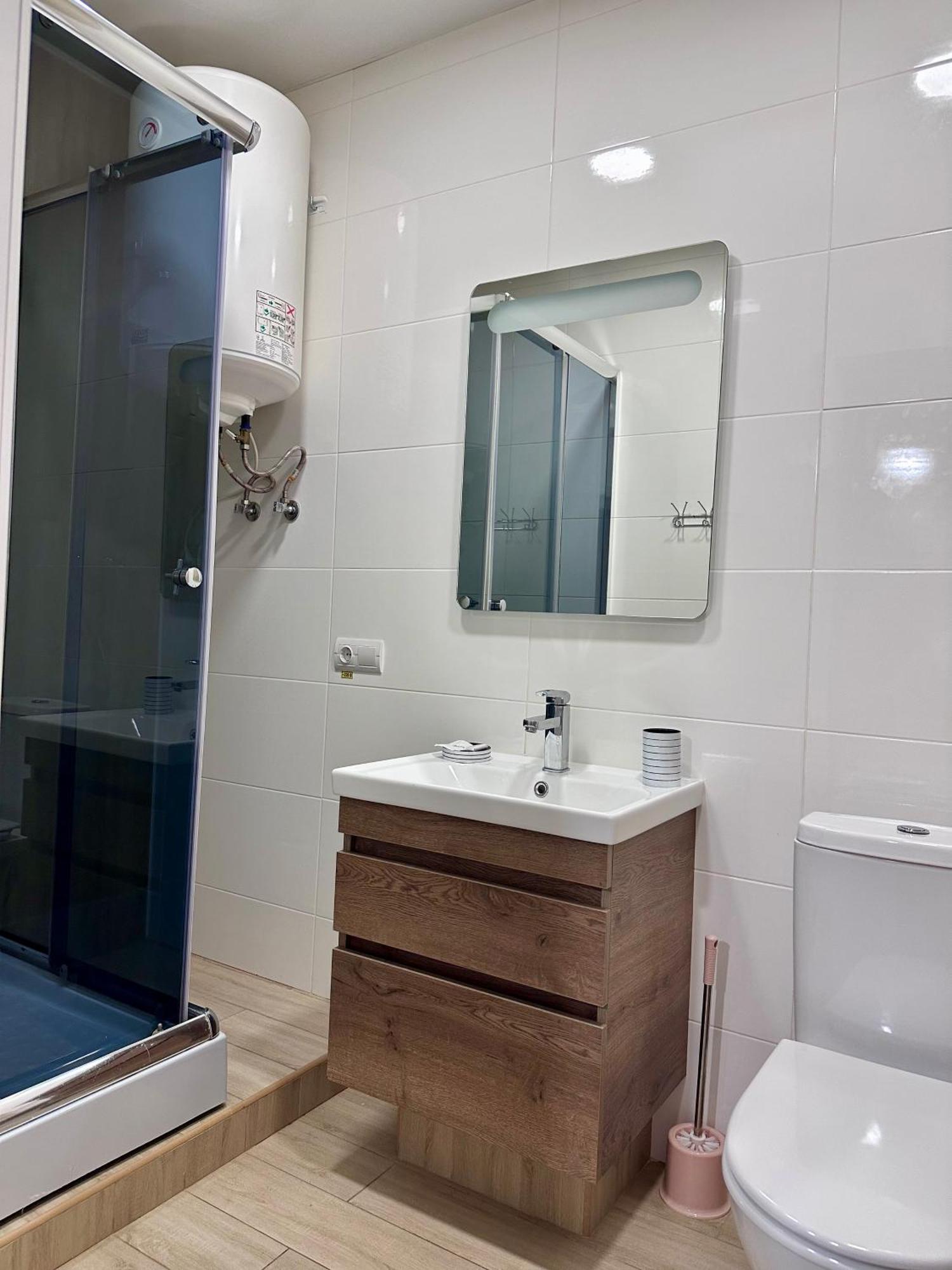 Hotel Korona Кропивницкий Экстерьер фото