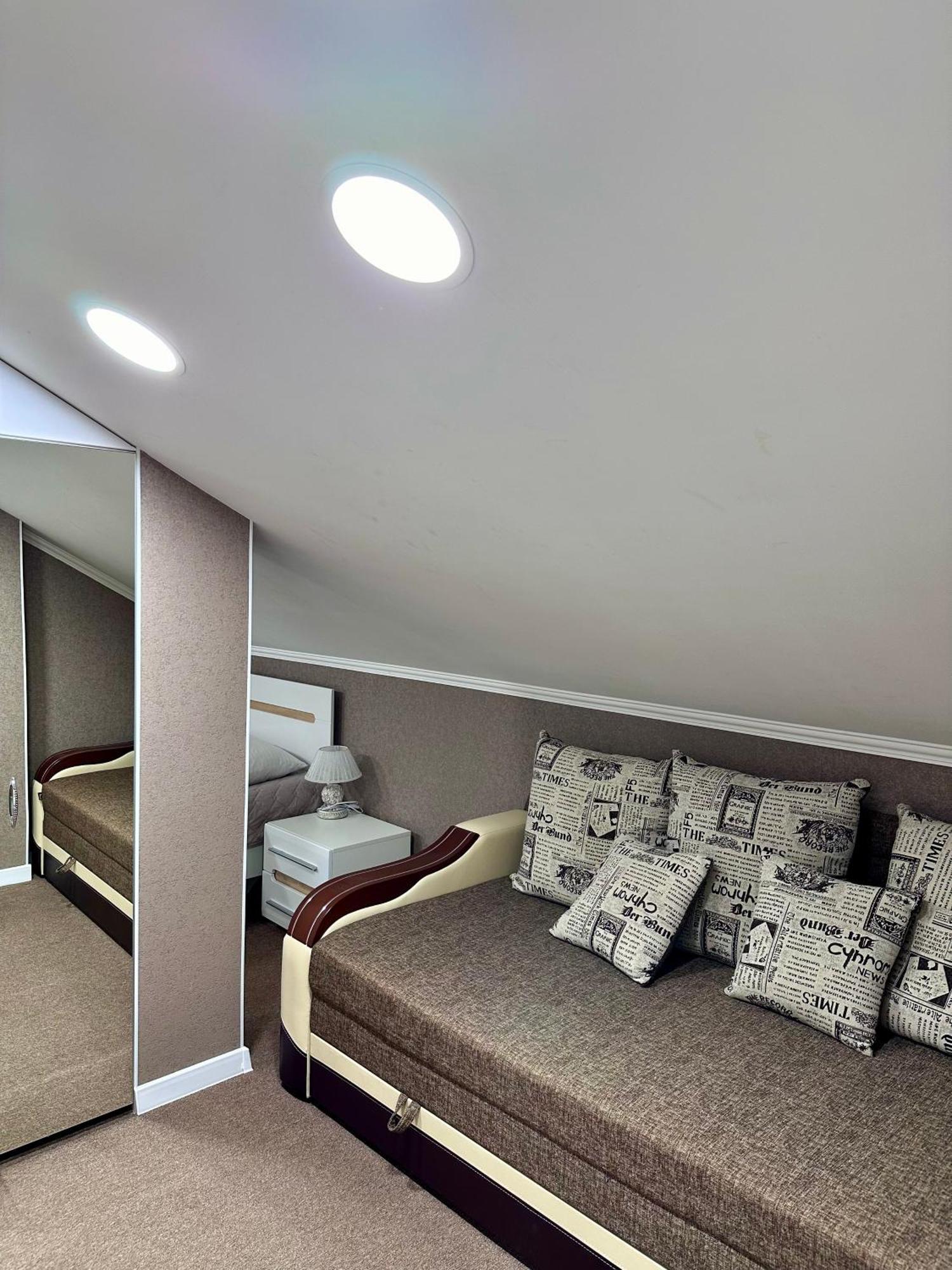 Hotel Korona Кропивницкий Экстерьер фото
